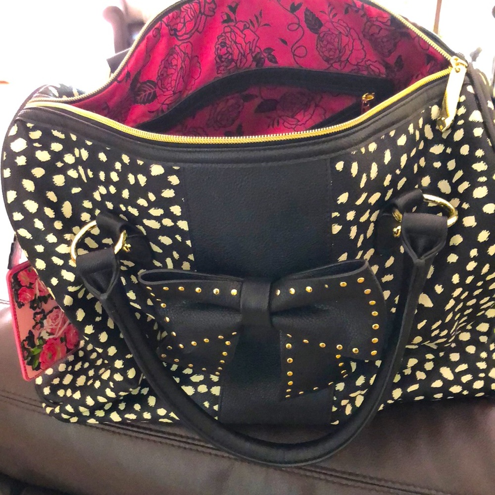 Betsy Johnson weekender bag